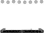 サッカーボールとフィールド／ピッチの白黒上下フレーム飾り枠イラスト